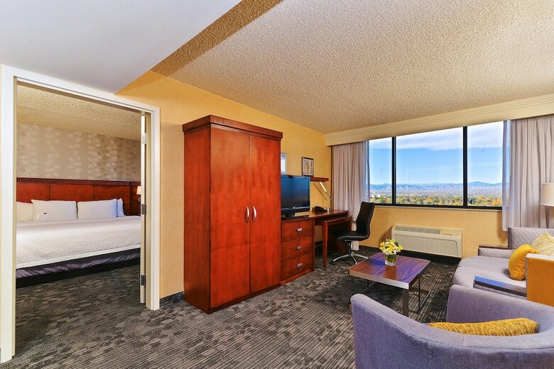 Hotel Courtyard By Marriott Denver Cherry Creek