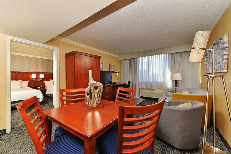 Hotel Courtyard By Marriott Denver Cherry Creek