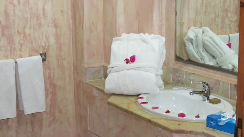 Apartamento Hotel Lella Baya Thalasso