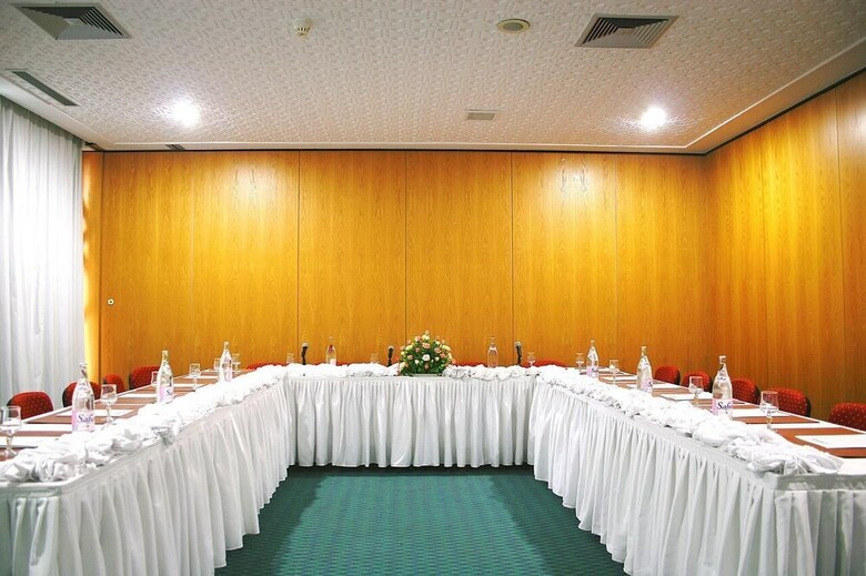 Apartamento Hotel Lella Baya Thalasso