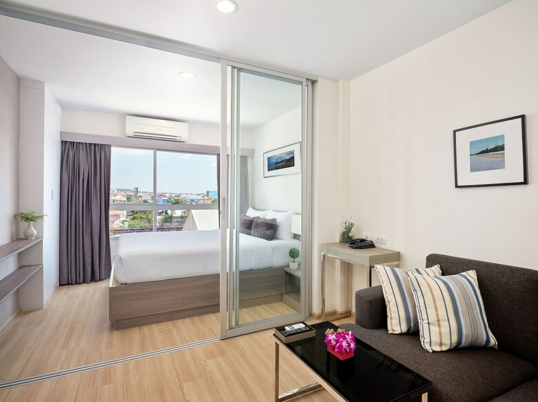 Hotel The Grass Serviced Suites By At Mind