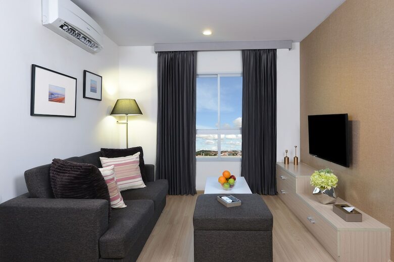 Hotel The Grass Serviced Suites By At Mind
