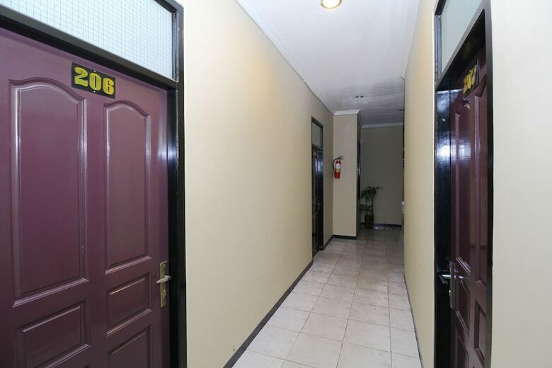 Hotel Airy Iba Mayor Ruslan 2012 Palembang