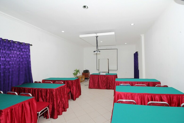Hotel Airy Iba Mayor Ruslan 2012 Palembang
