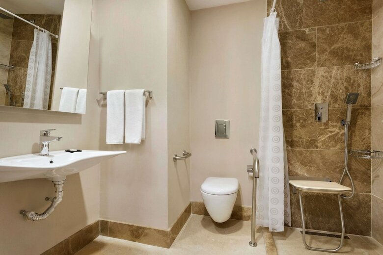 Hotel Ramada Encore By Wyndham Gebze