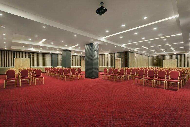 Hotel Ramada Encore By Wyndham Gebze