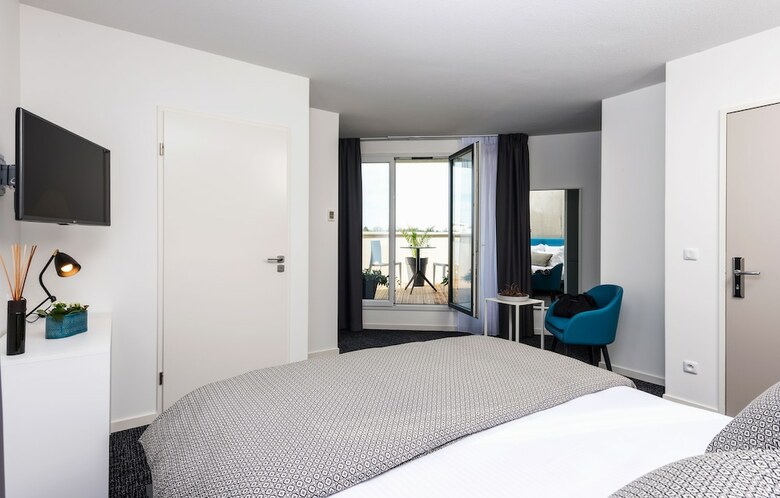 Residencia T�n�o Apparthotel Talence Espeleta