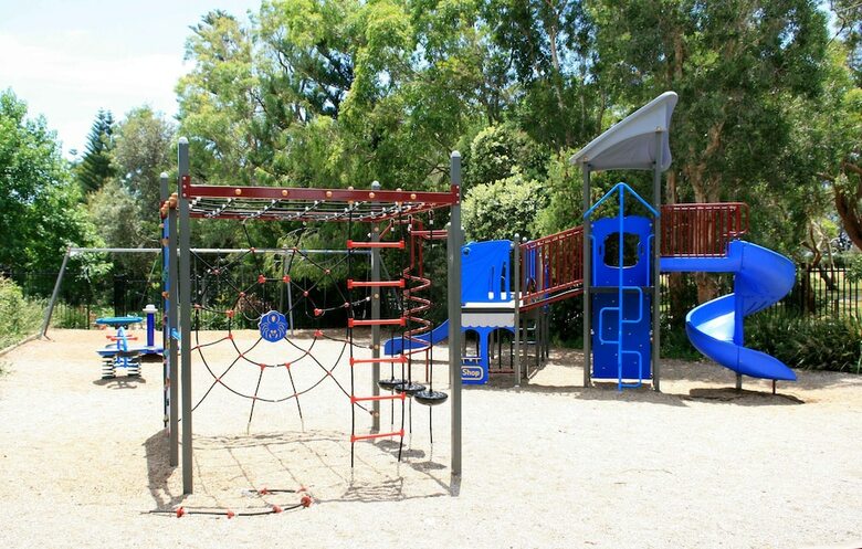 Fingal Bay Holiday Park
