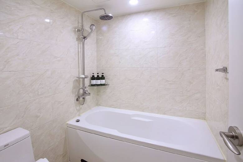 Hotel Seven Motel Songjeong