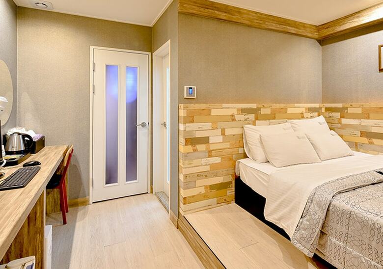 Hotel Seven Motel Songjeong