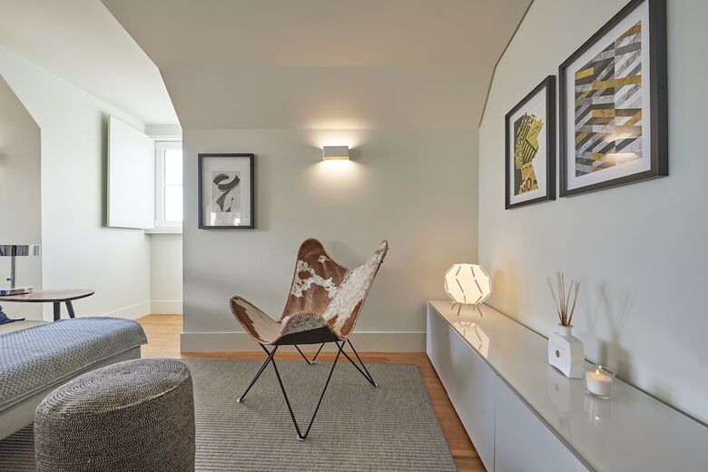 Lisbon Five Stars Apartments - Bica 246