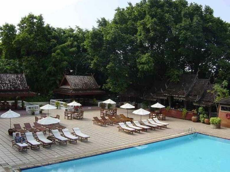 Chiang Mai Plaza Hotel