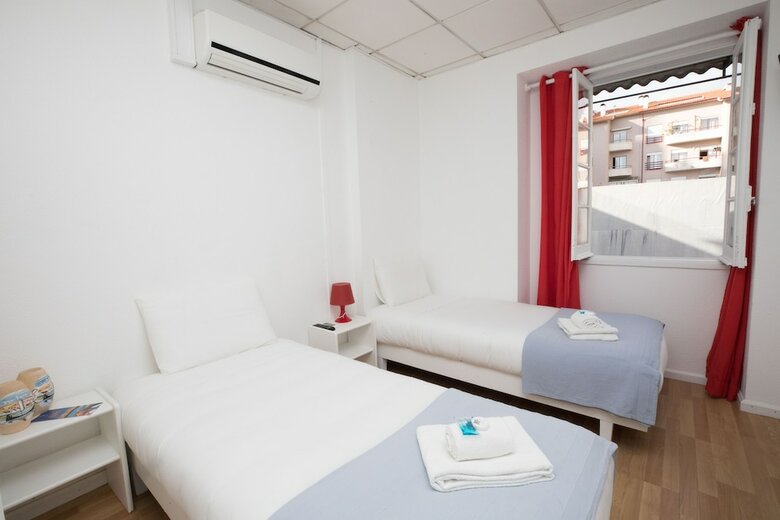 Hotel Peters Guesthouse - Al