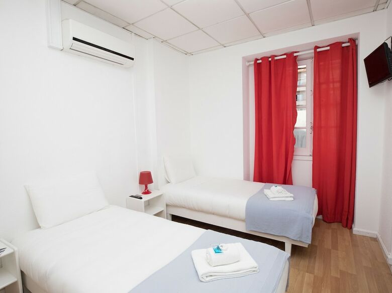 Hotel Peters Guesthouse - Al