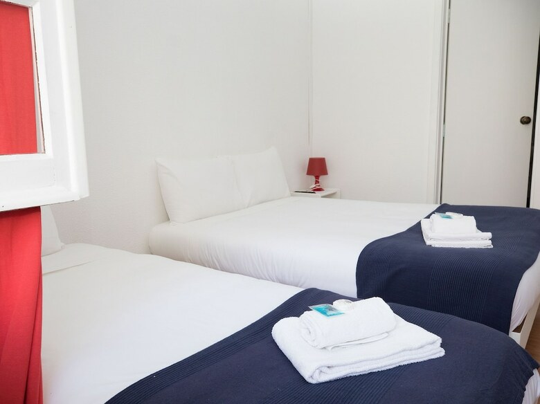 Hotel Peters Guesthouse - Al