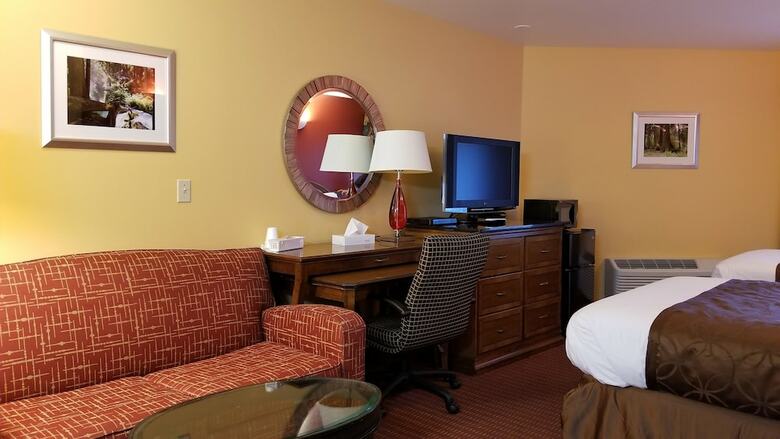 The Dew Drop Inn Motel