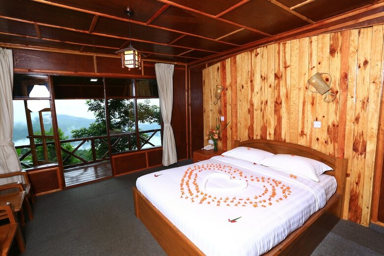 The Floral Breeze Hotel Mt.victoria