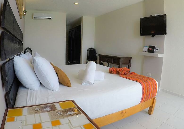 Hacienda Morelos Beach Front Hotel