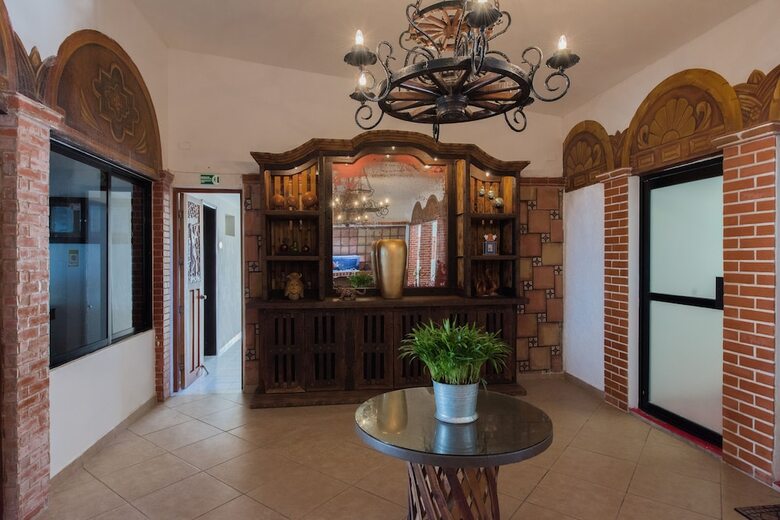 Hacienda Morelos Beach Front Hotel