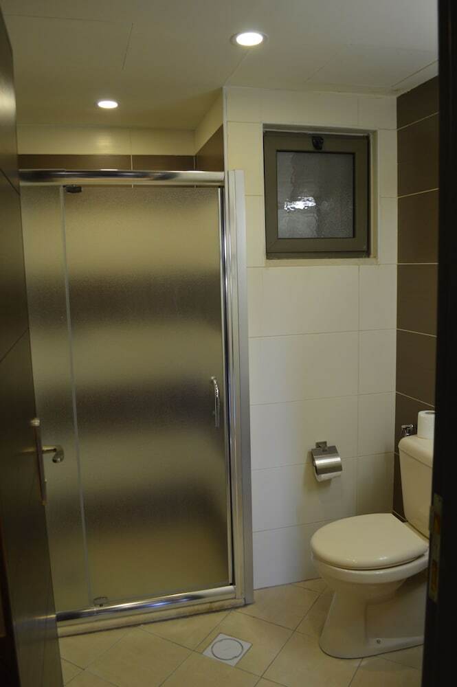 Janty Apartments