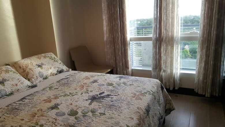 Aparthotel Newtown Blvd