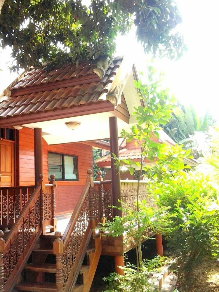 Hotel Siam Tara Resort