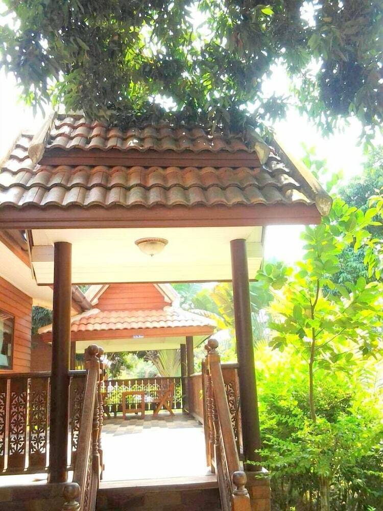 Hotel Siam Tara Resort