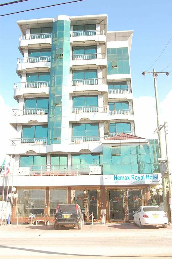 Nemax Royal Hotel