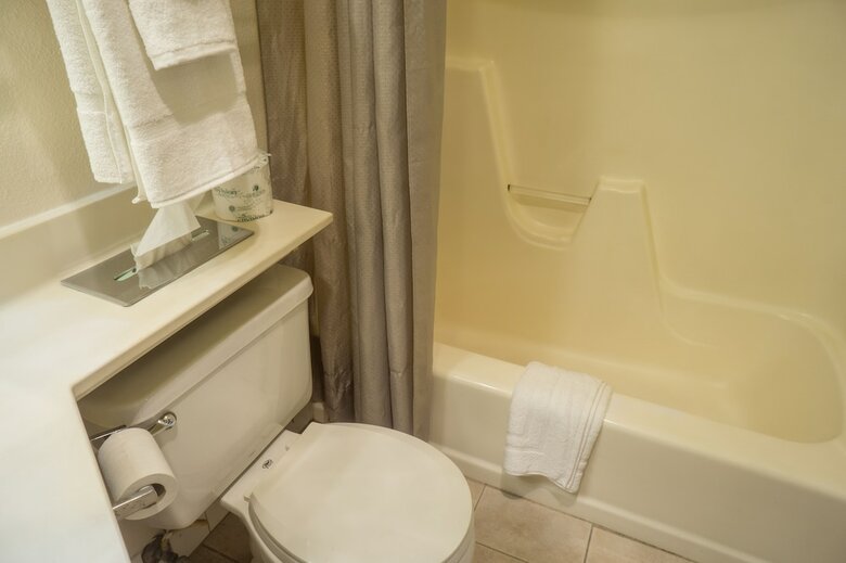 Hotel Sunnyside Inn & Suites
