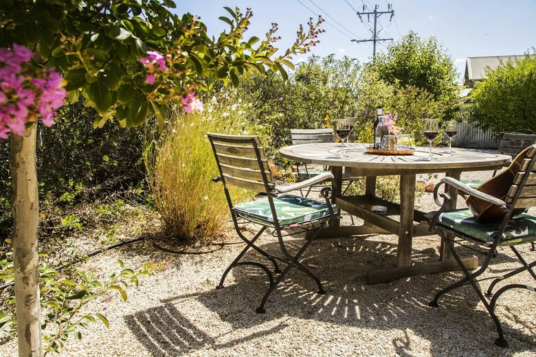 Mataro Cottage