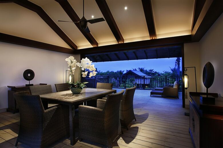 Hotel Narada Resort & Spa Perfume Bay