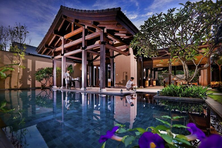 Hotel Narada Resort & Spa Perfume Bay
