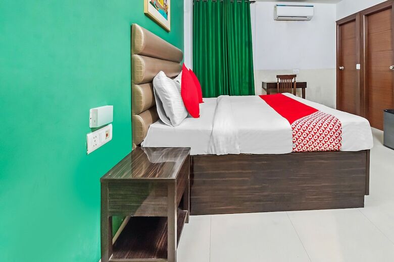 Hotel Oyo Flagship 556 North Campus