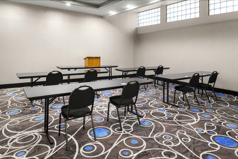 Hotel Holiday Inn Express Kansas City Downtown