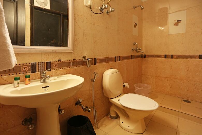 Hotel Oyo Flagship 520 Mg Road Metro Station