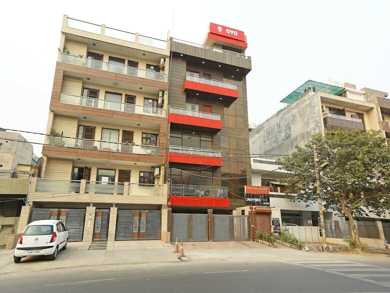 Hotel Oyo Flagship 545 Rohini Pitampura