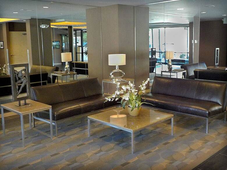 43rd St Apartments By Minnehaha Lofts
