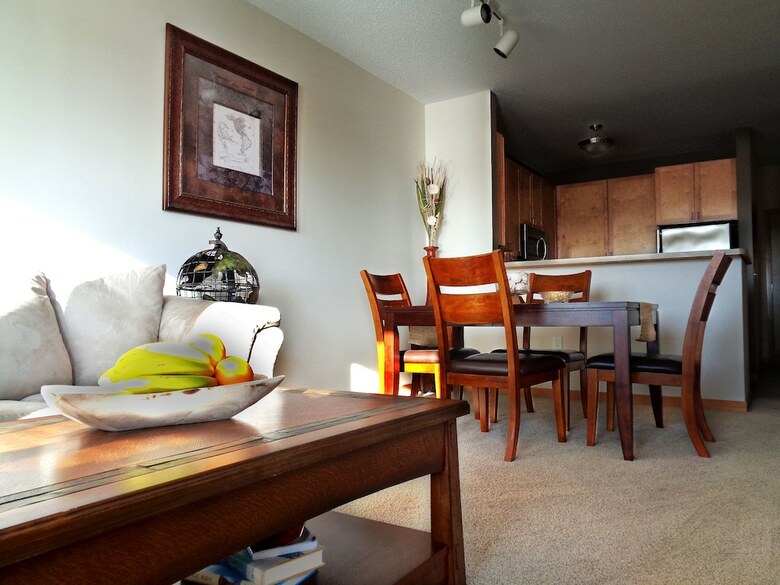 43rd St Apartments By Minnehaha Lofts