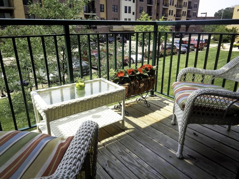 43rd St Apartments By Minnehaha Lofts