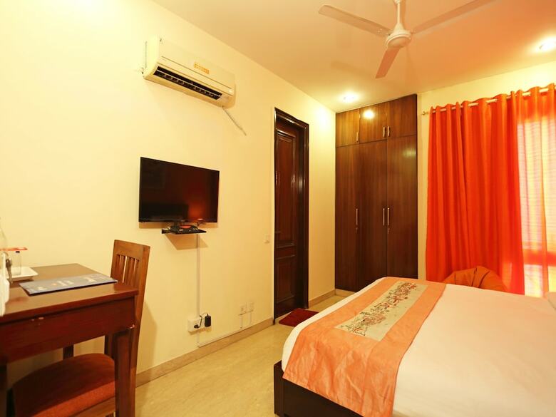 Hotel Oyo Flagship 5265 Hauz Khas Metro