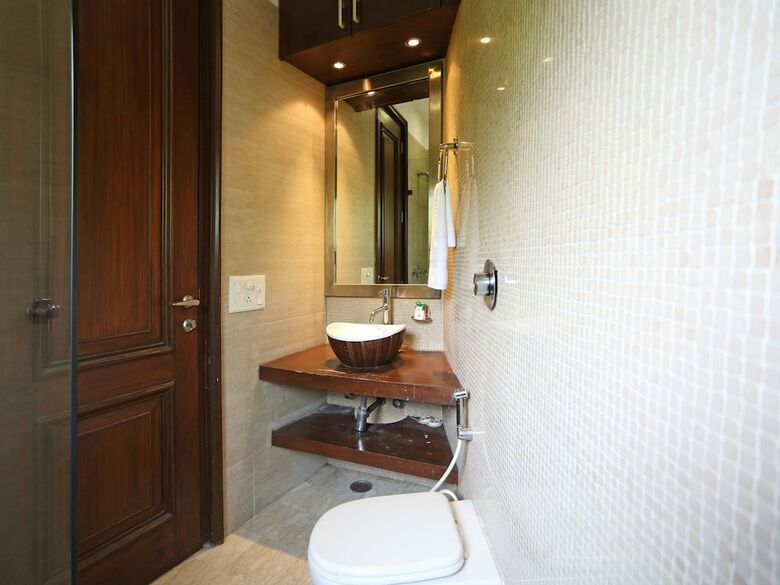 Hotel Oyo Flagship 5265 Hauz Khas Metro