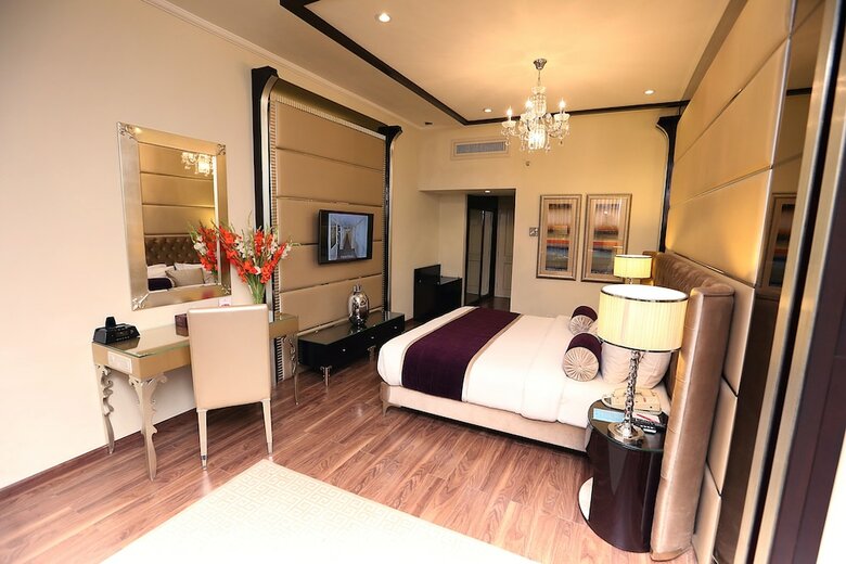 Hotel Ramada By Wyndham Multan