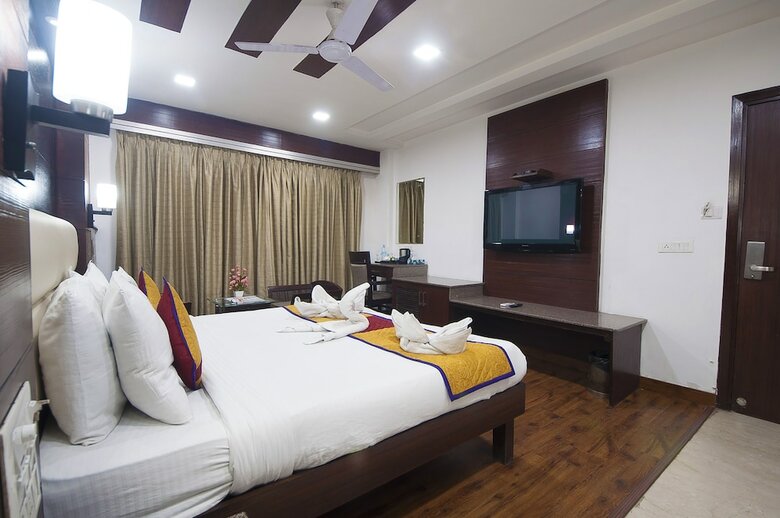 Hotel Amaltas International