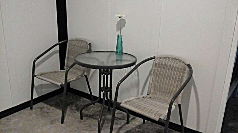 Hostal Hub Of Joys Hostel