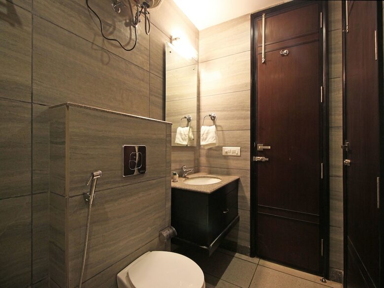 Hotel Oyo Flagship 511 Sohna Road Omaxe Mall