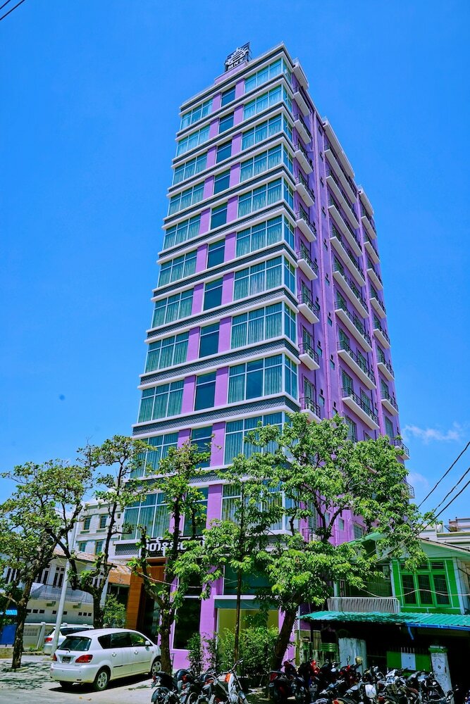 Myat Nan Yone Hotel