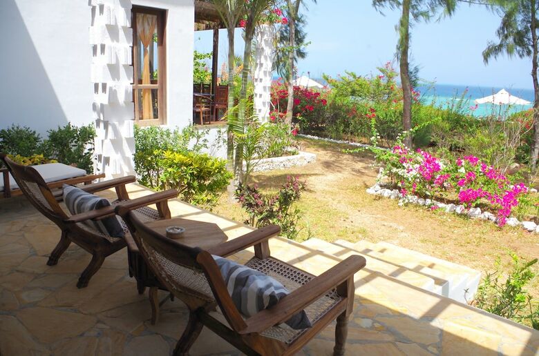 Bed & Breakfast Karabai Villa