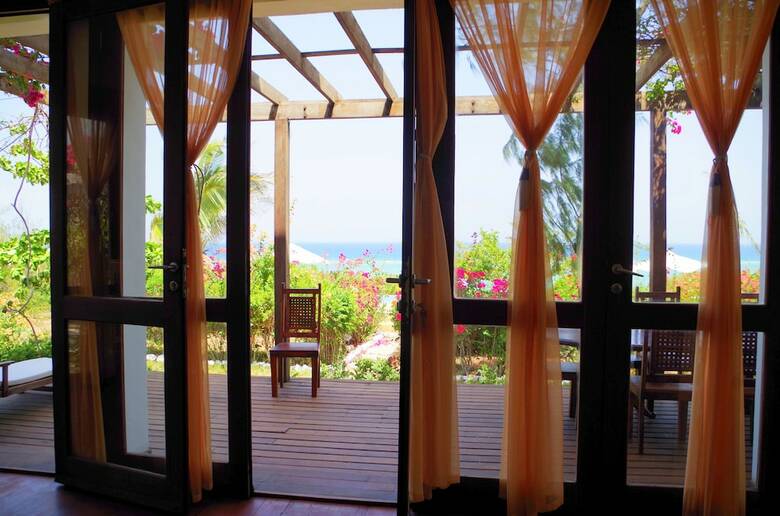 Bed & Breakfast Karabai Villa
