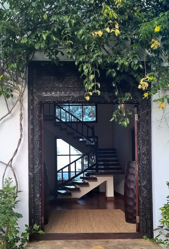 Bed & Breakfast Karabai Villa