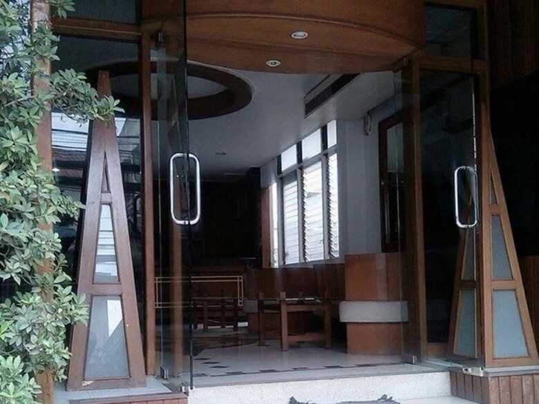 Petch Pailyn Hotel